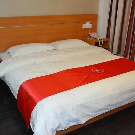 Thank Inn Chain Hotel Zibo Road 둥잉 외부 사진