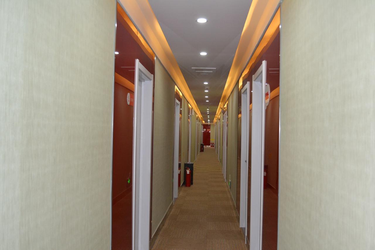 Thank Inn Chain Hotel Zibo Road 둥잉 외부 사진